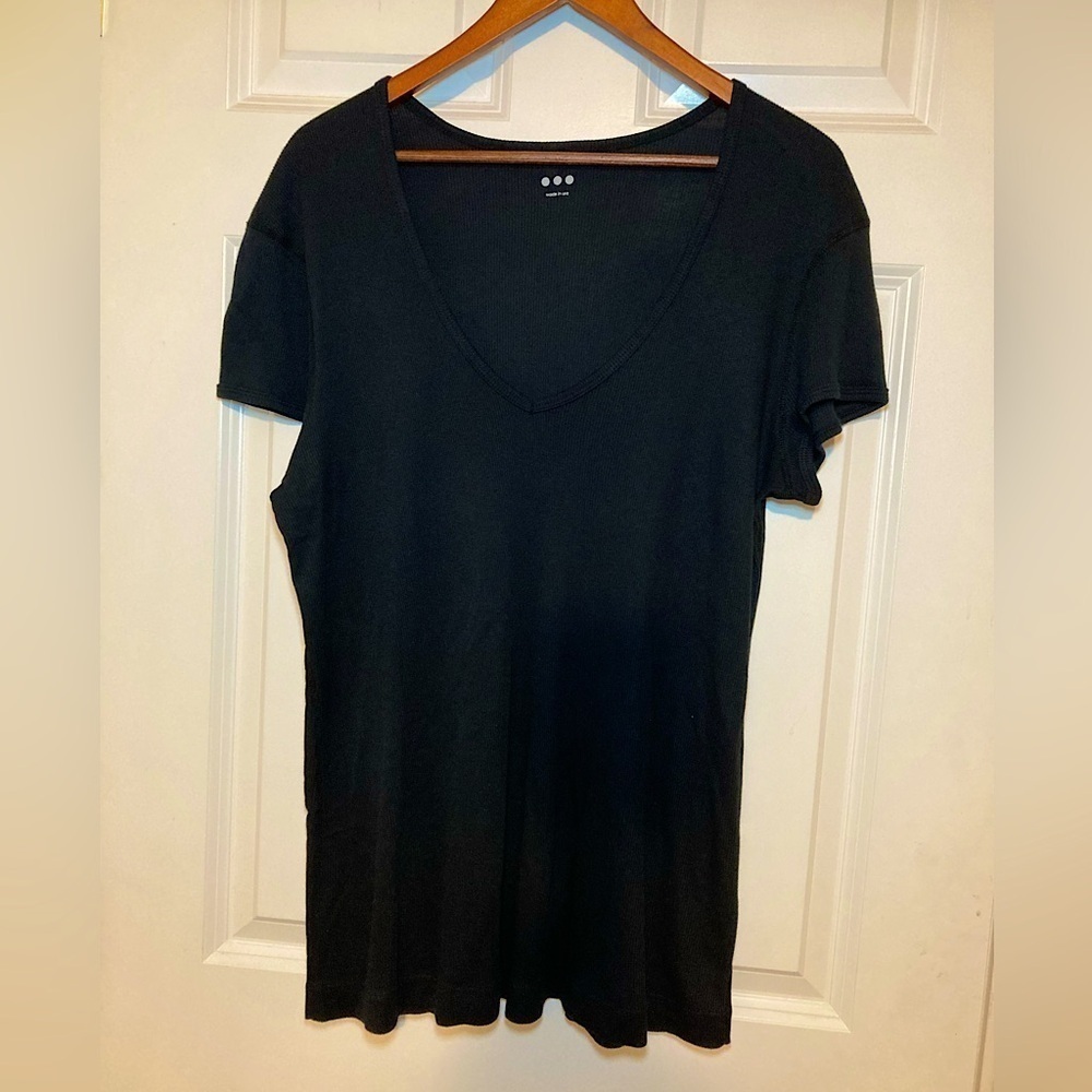 Three Dots black t-shirt - size XL